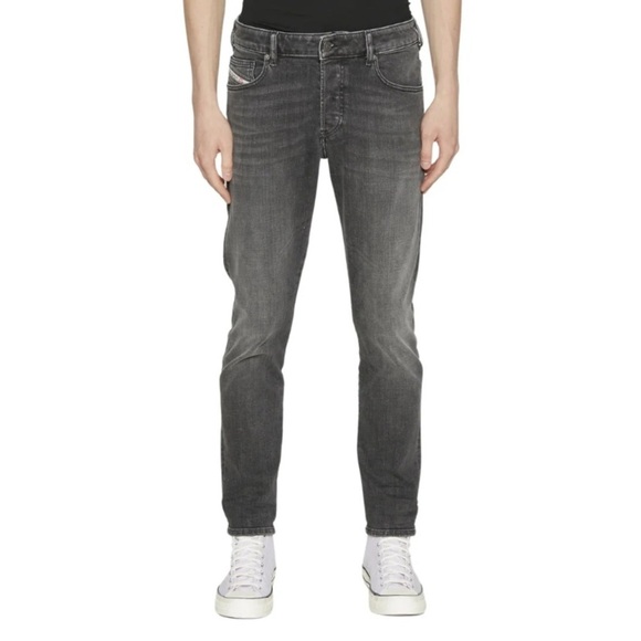 DIESEL Men’s Buster Regular Slim Tapered-Fit Jeans 38 x 32 Dark Gray Wash - Picture 15 of 15